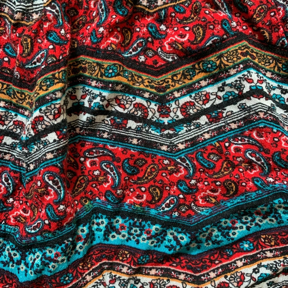 Patterned Shorts - Picture 2 of 5